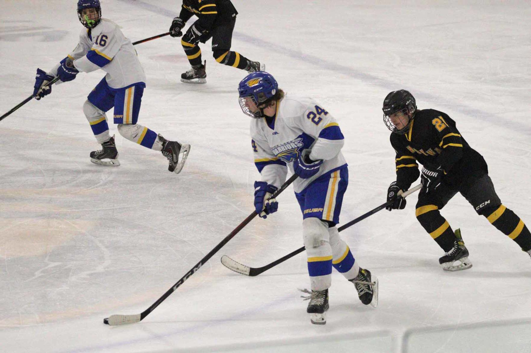 Rice Lake boys hockey vs. Hayward 12-17-22